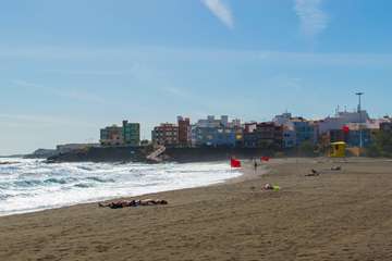 Melenara se pone roja el día de Reyes (Foto Antonio Rico)